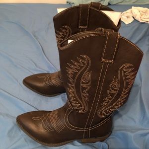 Brand new cowgirl boots.